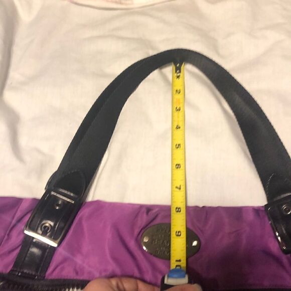 Kenneth Cole Reaction Tote Bag - Picture 9 of 11